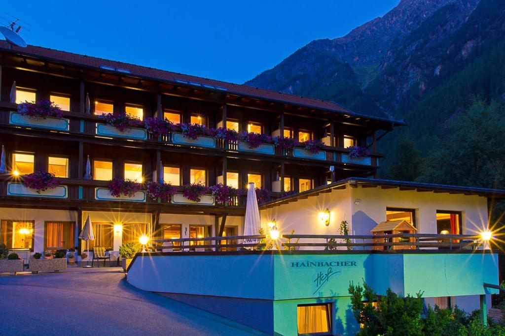 Hotel Garni Hainbacherhof Solden Exterior photo
